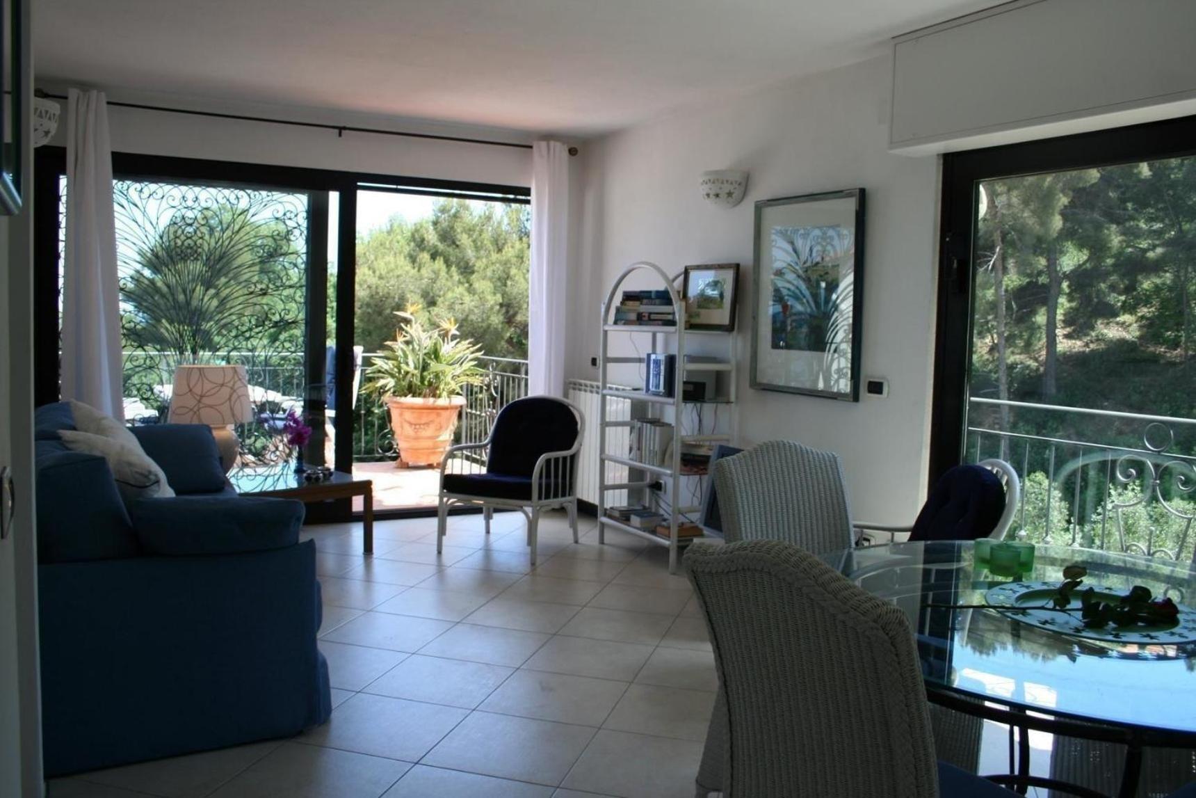 Ferienwohnung In Einer Privaten Villa Mit Meerblickterrasse, Auf Dem Huegel Des Capo Berta Diano Marina Eksteriør bilde